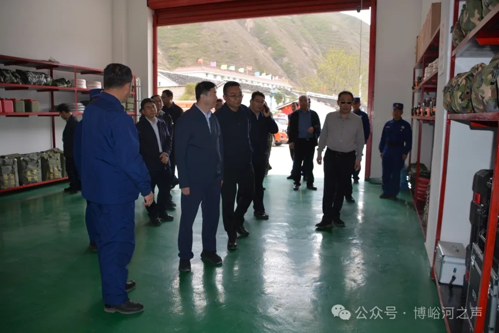 省林草局副局长田葆华督导检查博峪河管护中心森林防灭火工作
